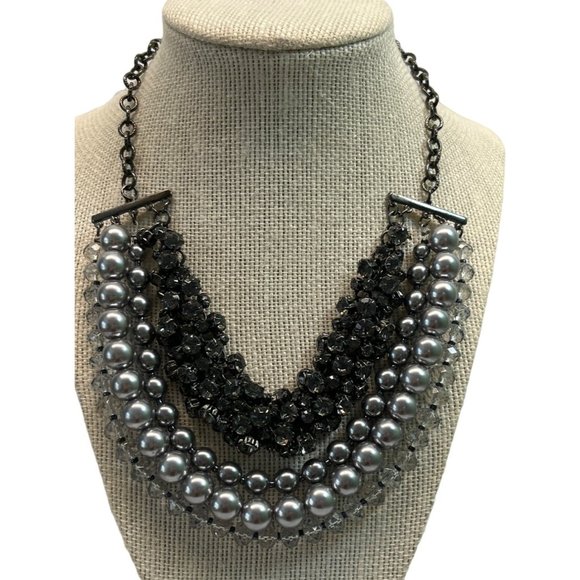 Ann Taylor Loft Necklace Gray Layered Bulky Beads Rhinestones Bib Style 14" - Picture 8 of 8